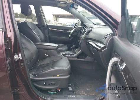 2012 Kia Sorento Sx V6 z USA, uszkodzony, nr VIN 5XYKWDA25CG207299